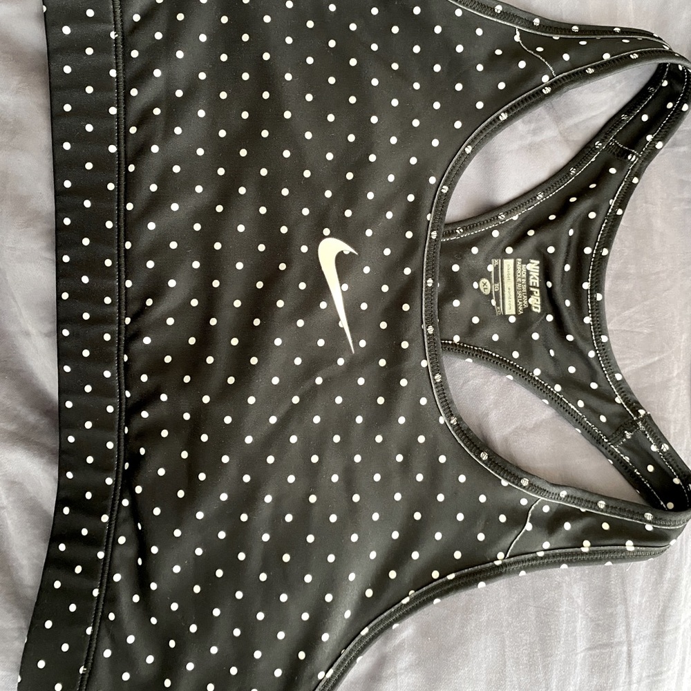 NikePro sports bra XL